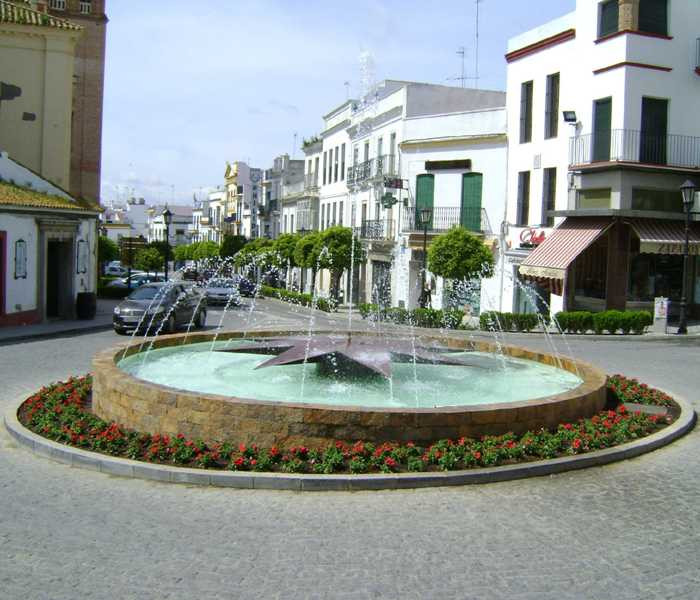 Fuente ornamental puerta sevilla2