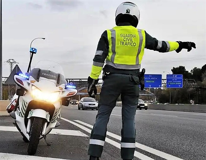 Como ser guardia civil de trafico en gesinpol academia para preparar las opsiciones a guardia civil