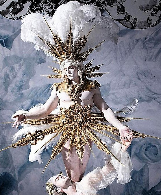 2bec8bdb4131a2b8a2a79b40323560cf (2)