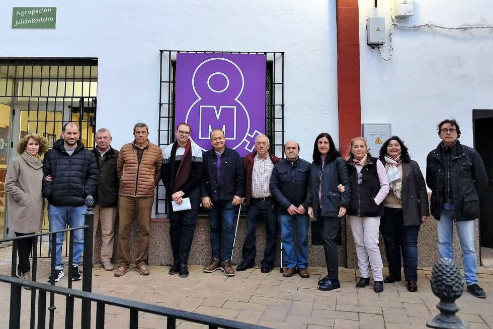 315151b0 f96e 47dd 90de e2d2e3fabe6e